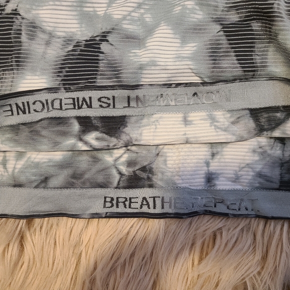 Lululemon Swiftly Tech Tank 2.0 - Picture 4 of 4